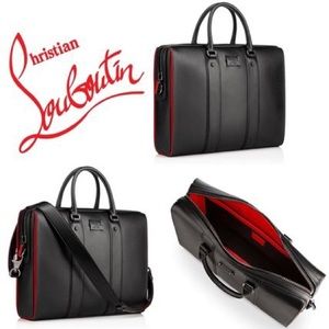 Christian LouBoutin : Streetwall